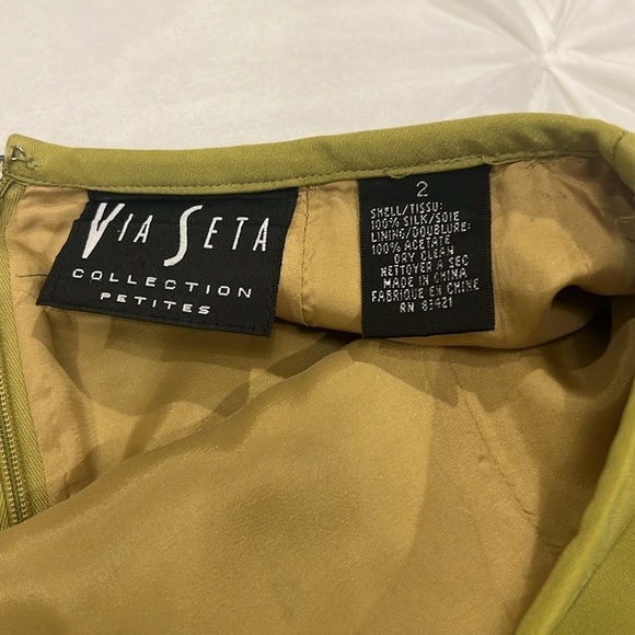 Green Women's Skirt size 0 - Picture 2 of 7